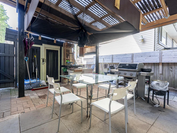 8646 154a Street, Surrey, BC, V3S 3N8 - 33