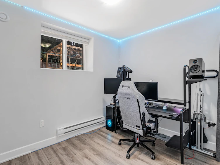 8646 154a Street, Surrey, BC, V3S 3N8 - 29