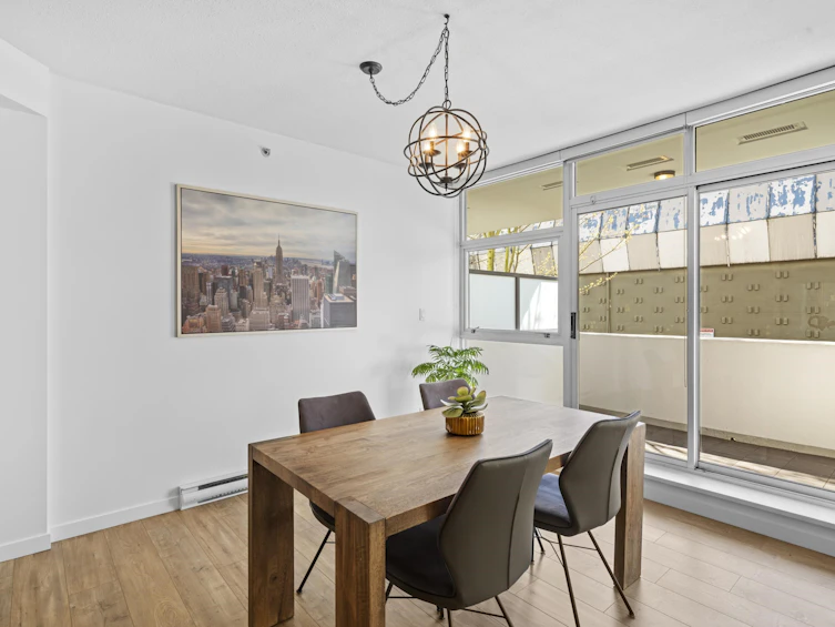 206-5611 Goring Street, Burnaby, BC, V5B 0A3 - 9