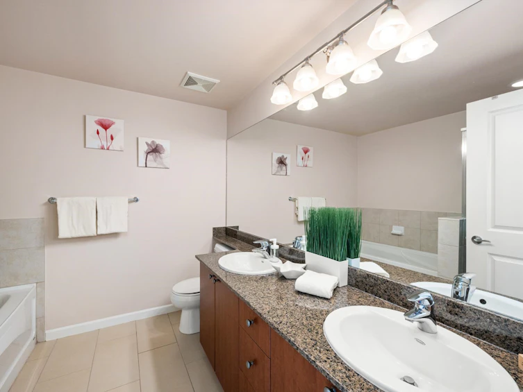 1902-15 E Royal Avenue, New Westminster, BC, V3L 0A9 - 19