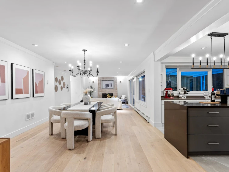 5117 Francisco Court, North Vancouver, BC, V7R 3K4 - 10