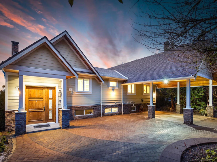 5117 Francisco Court, North Vancouver, BC, V7R 3K4 - 36