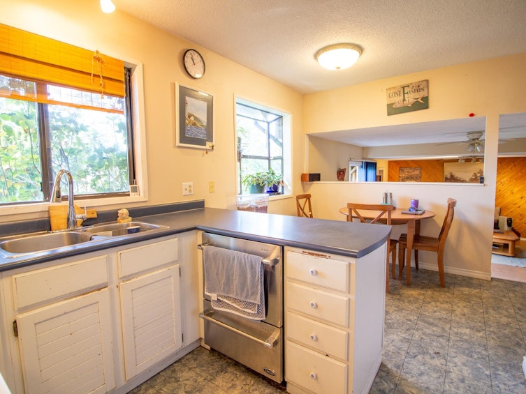 793 Creekside Crescent, Gibsons, BC, V0N 1V9 - 10