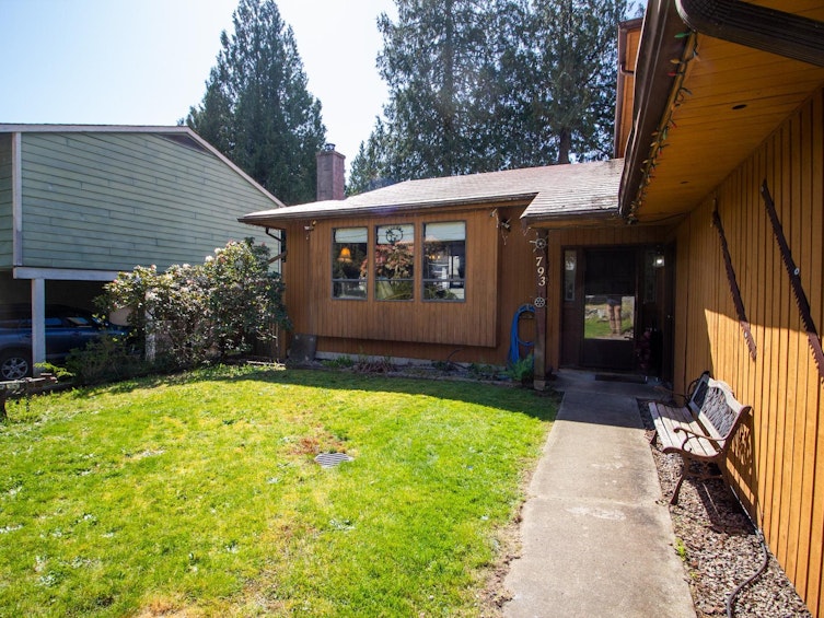 793 Creekside Crescent, Gibsons, BC, V0N 1V9 - 24