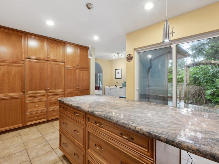 1481 E 20th Street, North Vancouver, BC, V7J 1M9 - 17