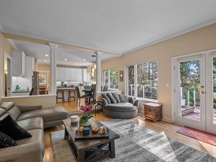 4905 Chalet Place, North Vancouver, BC, V7R 4X4 - 15