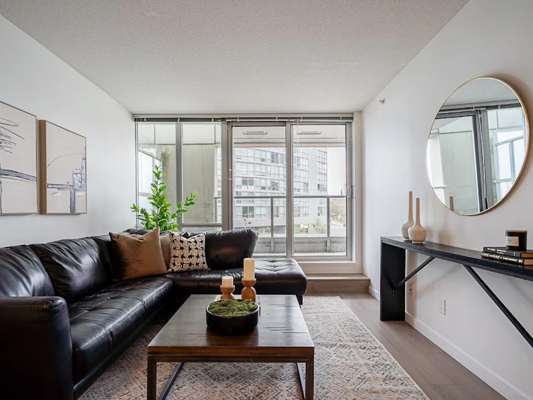 203-13688 100 Avenue, Surrey, BC, V3T 0G5