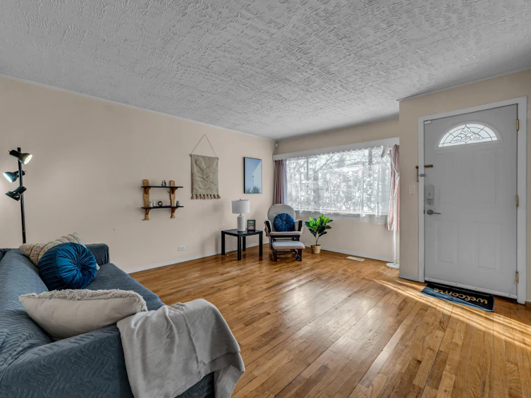 4772 Inverness Street, Vancouver, BC, V5V 4X6 - 3