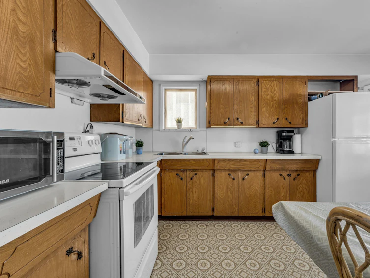 4772 Inverness Street, Vancouver, BC, V5V 4X6 - 10