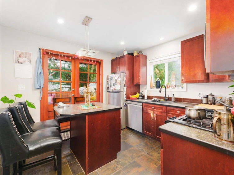 2636 Prince Albert Street, Vancouver, BC, V5T 3X3 - 17
