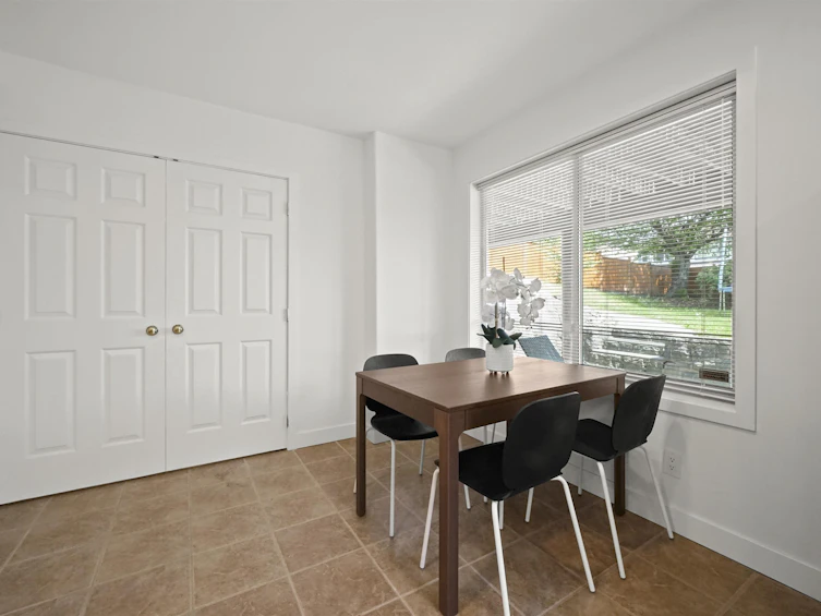 1551 Alpine Lane, Coquitlam, BC, V3E 3A5 - 31