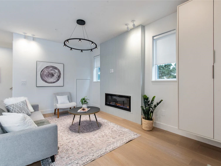 1-2169 Charles Street, Vancouver, BC, V5L 2H8 - 9