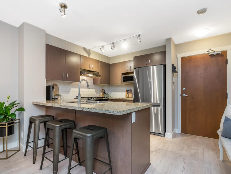 109-3105 Lincoln Avenue, Port Coquitlam, BC, V3B 0E1 - 3