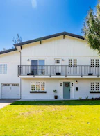 4906 Cedar Crescent
