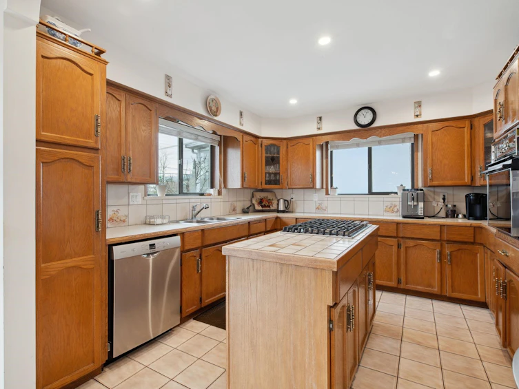 4487 Napier Street, Burnaby, BC, V5C 3H2 - 23