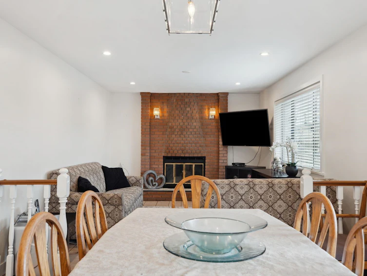 4487 Napier Street, Burnaby, BC, V5C 3H2 - 22