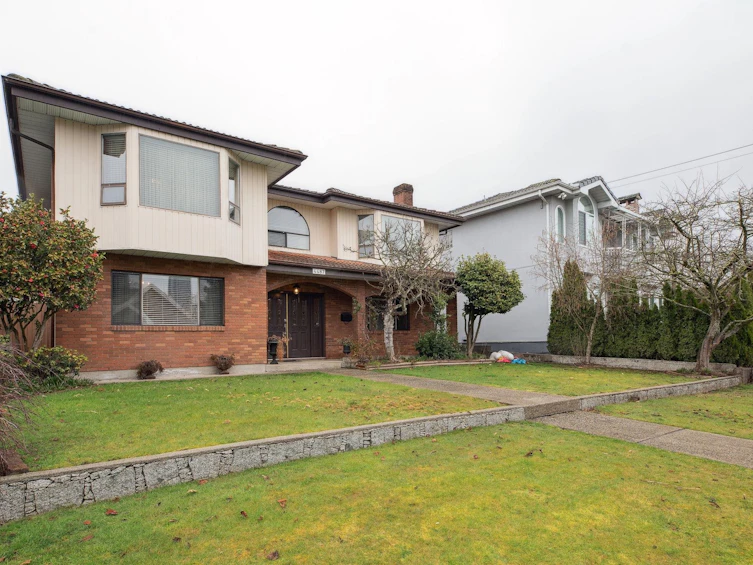 4487 Napier Street, Burnaby, BC, V5C 3H2