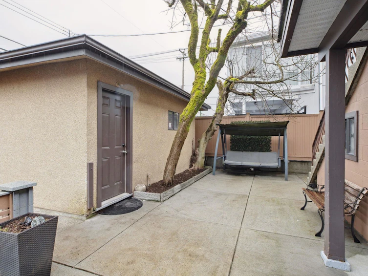 4487 Napier Street, Burnaby, BC, V5C 3H2 - 38