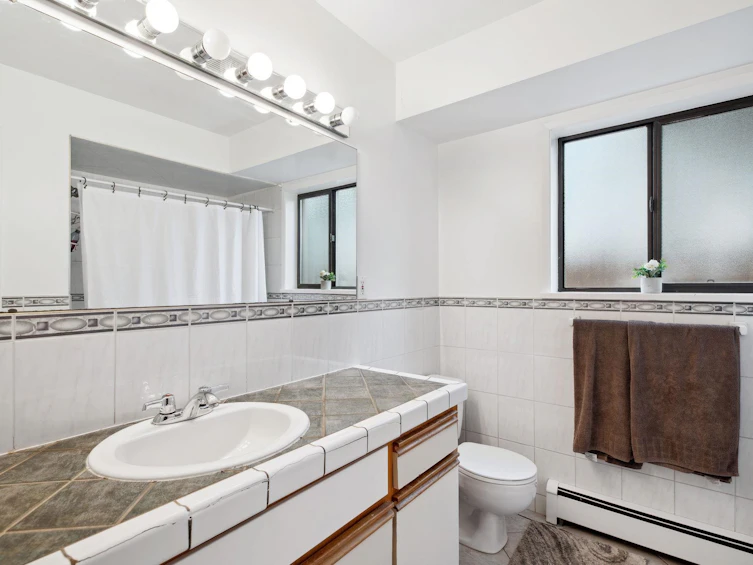 4487 Napier Street, Burnaby, BC, V5C 3H2 - 33