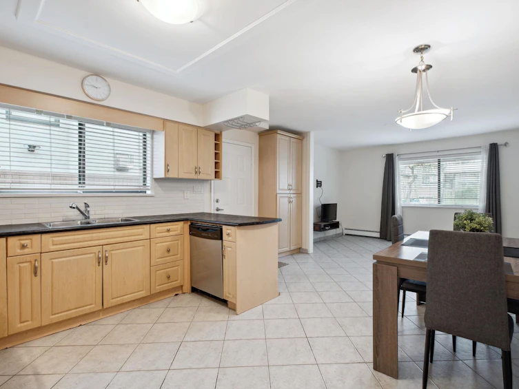 4487 Napier Street, Burnaby, BC, V5C 3H2 - 31