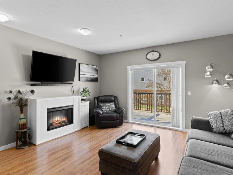 39-19572 Fraser Way, Pitt Meadows, BC, V3Y 0A9 - 3