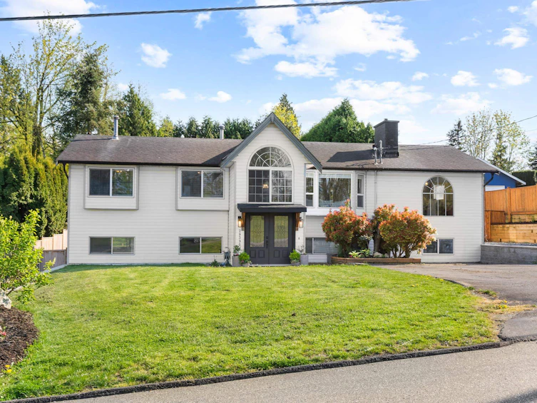 29390 Duncan Avenue, Abbotsford, BC, V4X 1J5 - 2