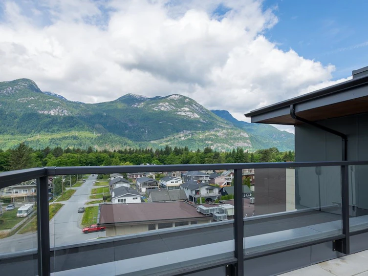 405-38013 Third Avenue, Squamish, BC, V8B 0Z8 - 23