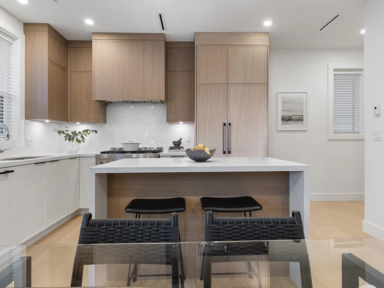 2207 E 7th Avenue, Vancouver, BC, V5N 1S8 - 12