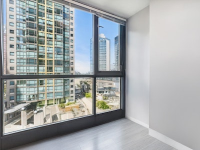 607-1331 Alberni Street - 5