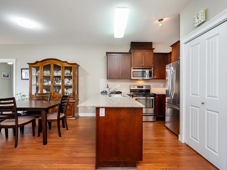 403-17712 57a Avenue, Surrey, BC, V3S 1J1 - 6