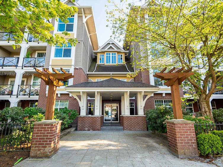 403-17712 57a Avenue, Surrey, BC, V3S 1J1 - 2