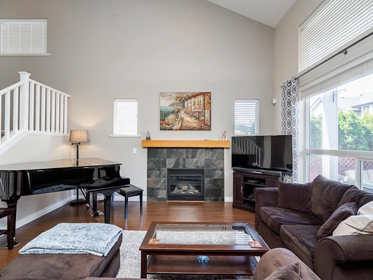 18153 70 Avenue, Surrey, BC, V3S 6Z1 - 6