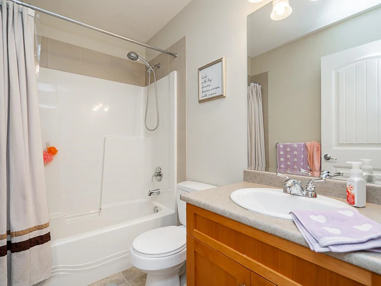 18153 70 Avenue, Surrey, BC, V3S 6Z1 - 28