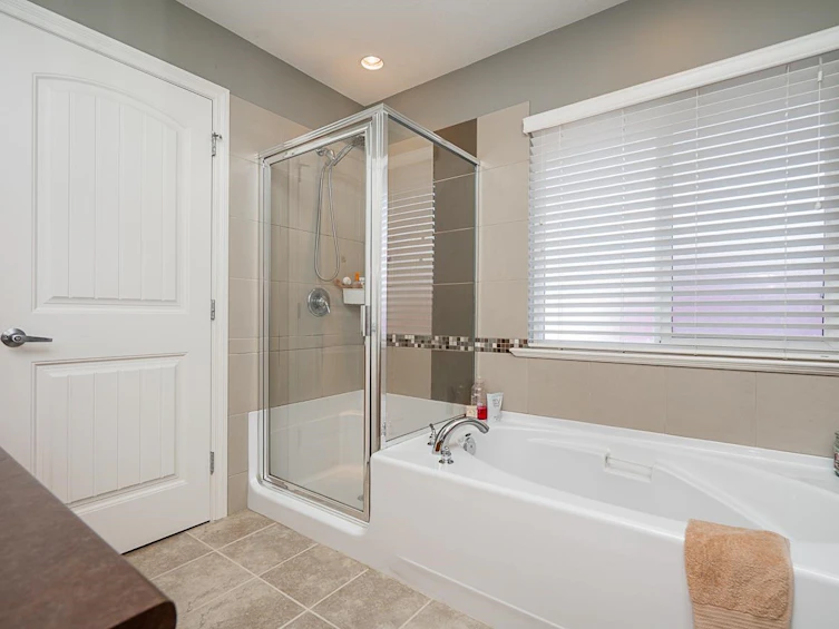 18153 70 Avenue, Surrey, BC, V3S 6Z1 - 24