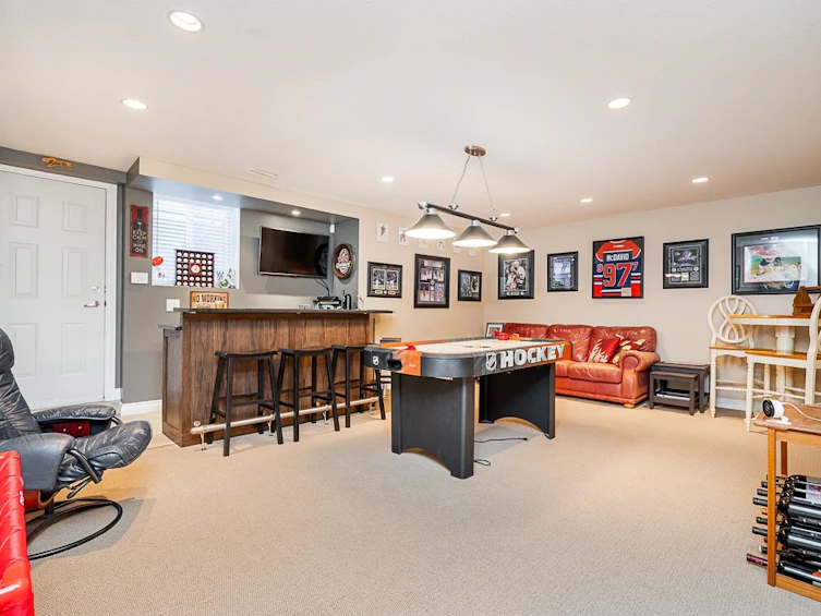 18153 70 Avenue, Surrey, BC, V3S 6Z1 - 30