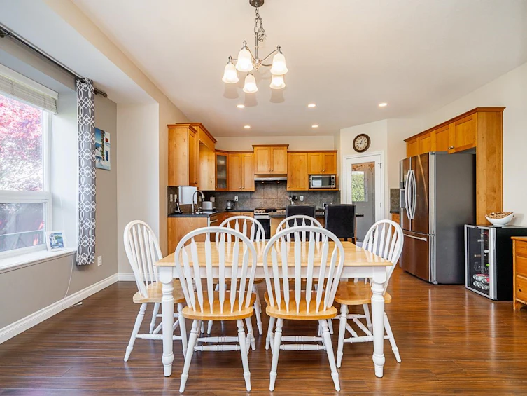 18153 70 Avenue, Surrey, BC, V3S 6Z1 - 10