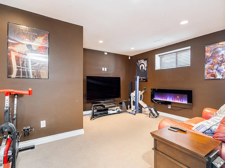 18153 70 Avenue, Surrey, BC, V3S 6Z1 - 31