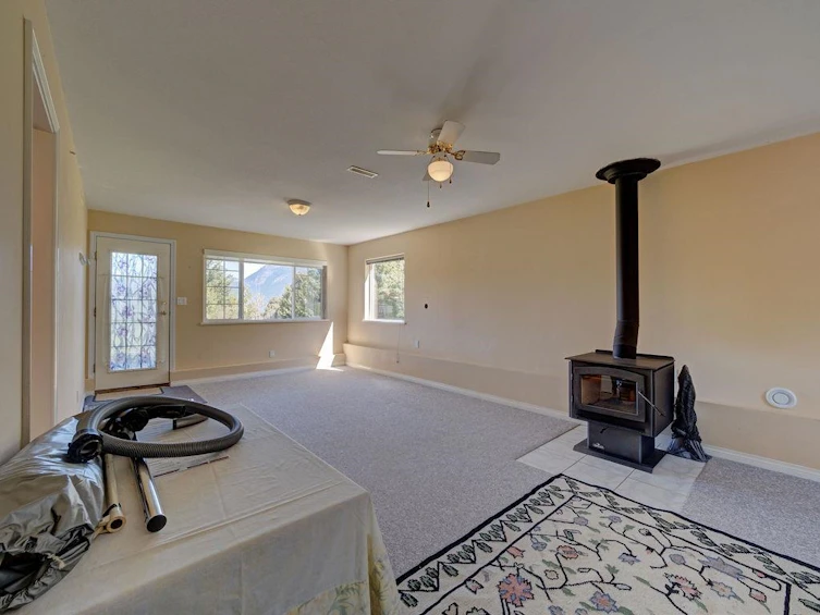 6501 North Gale Avenue, Sechelt, BC, V7Z 0L1 - 32