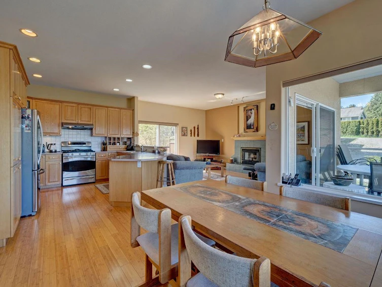 6501 North Gale Avenue, Sechelt, BC, V7Z 0L1 - 18