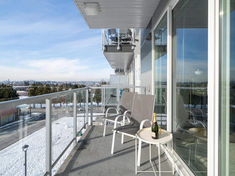 404-10838 Whalley Boulevard, Surrey, BC, V3R 0G8 - 14