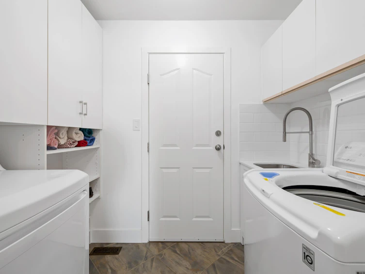 19086 63 Avenue, Surrey, BC, V3S 8G7 - 14