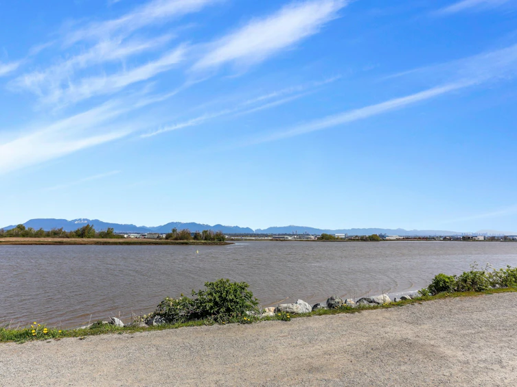 3500 River Road, Richmond, BC, V7C 5M5 - 2