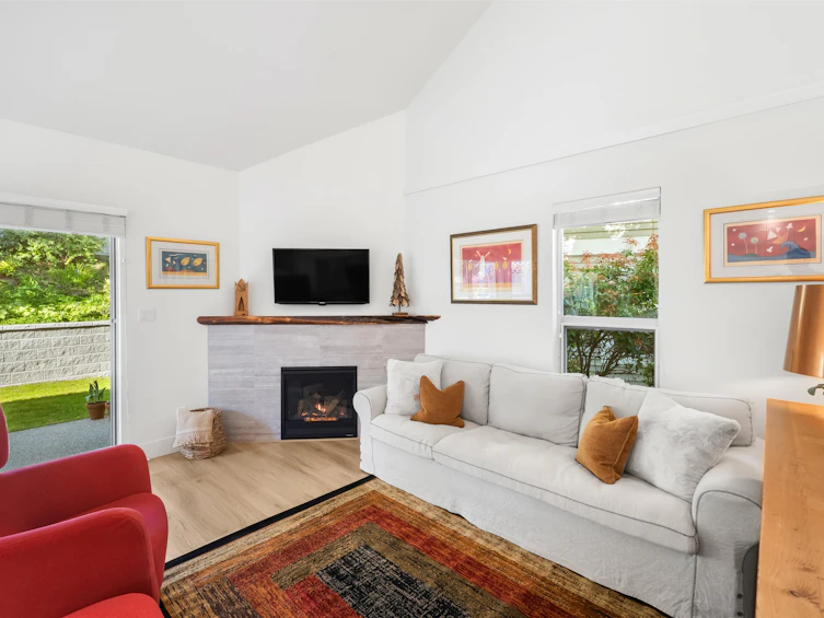 7-650 Roche Point Drive, North Vancouver, BC, V7H 2Z5 - 10