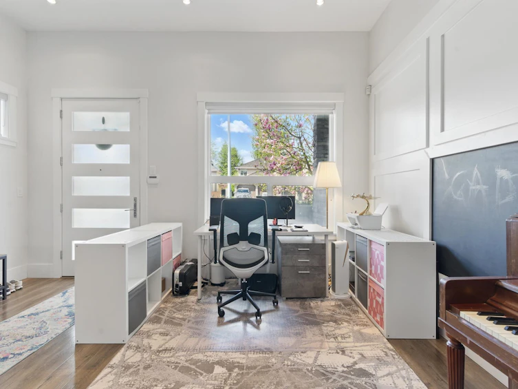 15856 105a Avenue, Surrey, BC, V4N 3J4 - 4
