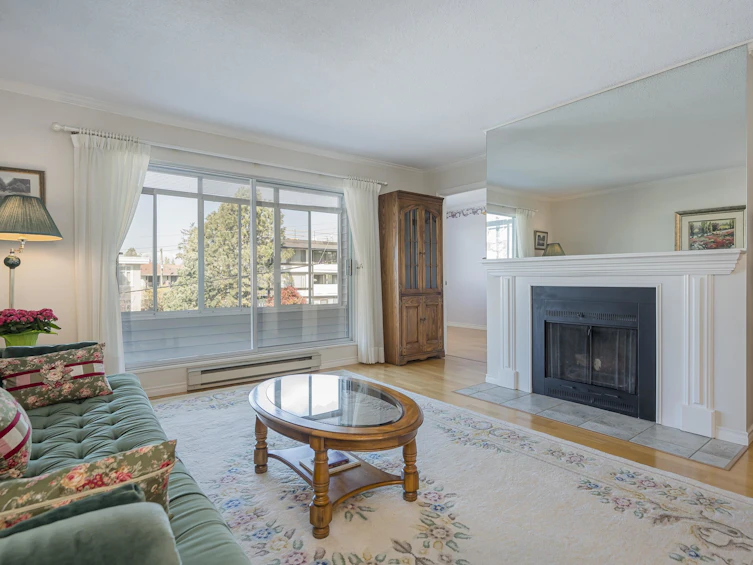 207-1354 Winter Street, Surrey, BC, V4B 3Y1 - 6