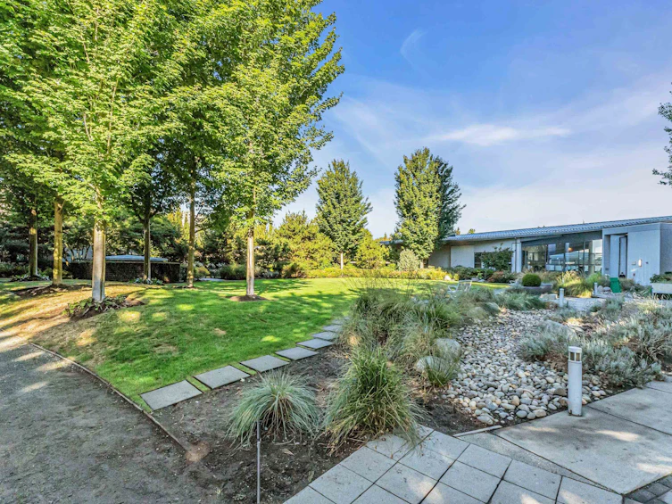 301-2225 Holdom Avenue, Burnaby, BC, V5B 2Z8 - 19