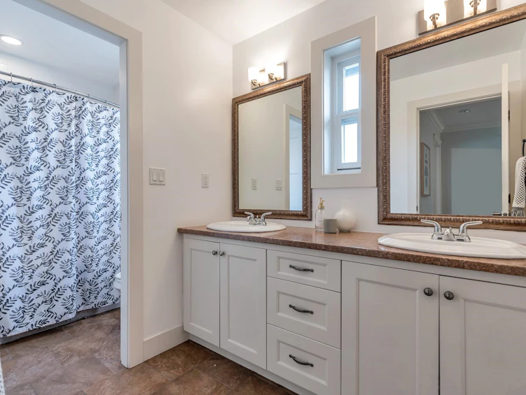 8063 211a Street, Langley, BC, V2Y 2G1 - 21