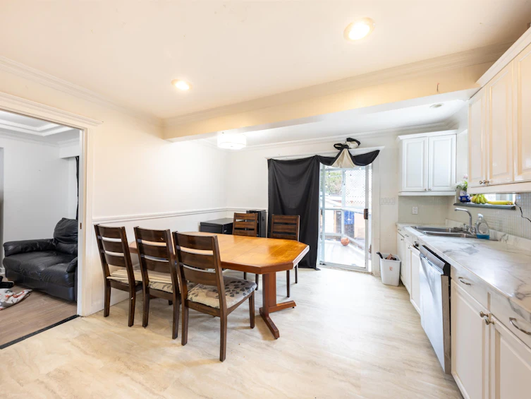 15032 Swallow Drive, Surrey, BC, V3R 4X2 - 7
