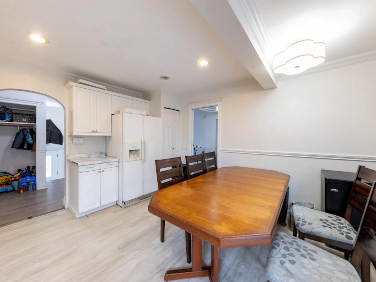 15032 Swallow Drive, Surrey, BC, V3R 4X2 - 8