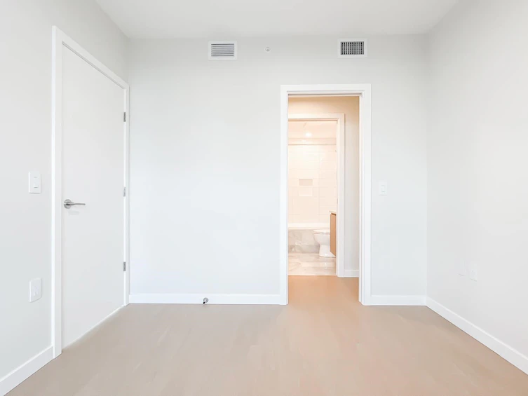 3610-4168 Lougheed Highway, Burnaby, BC, V5C 0N9 - 13